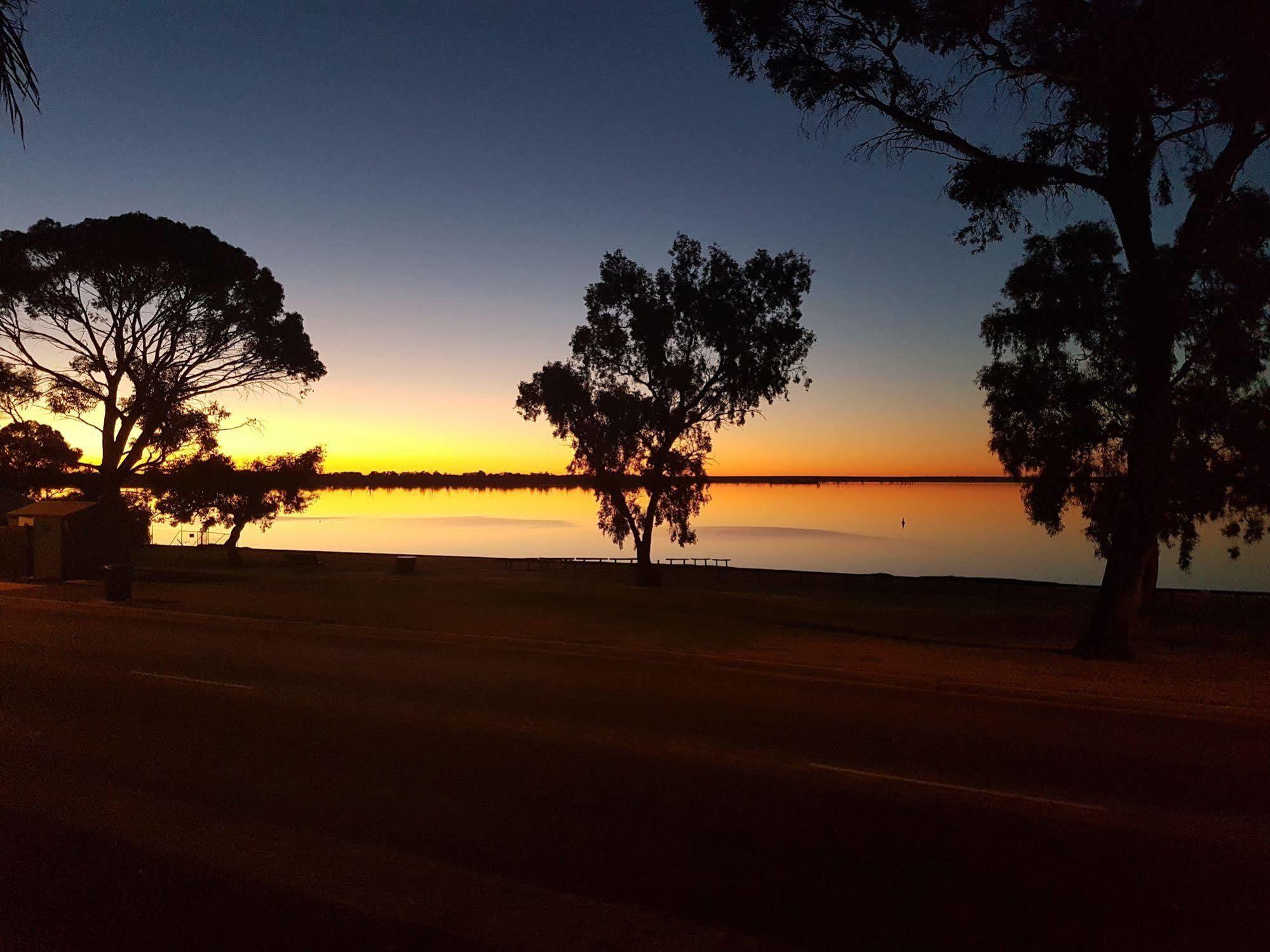 Barmera Lake Resort Motel 외부 사진